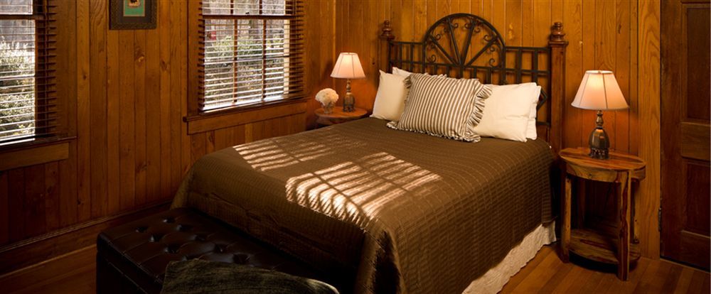 Lodge On Lake Lure Eksteriør bilde